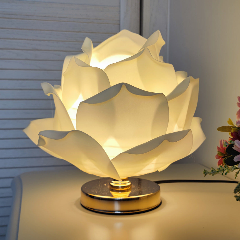 Creative Large Rose Flower Lamp Lotus Lamp for Girl's Bedroom, Romantic Atmosphere Wedding Decoration Bedside Table Lamp