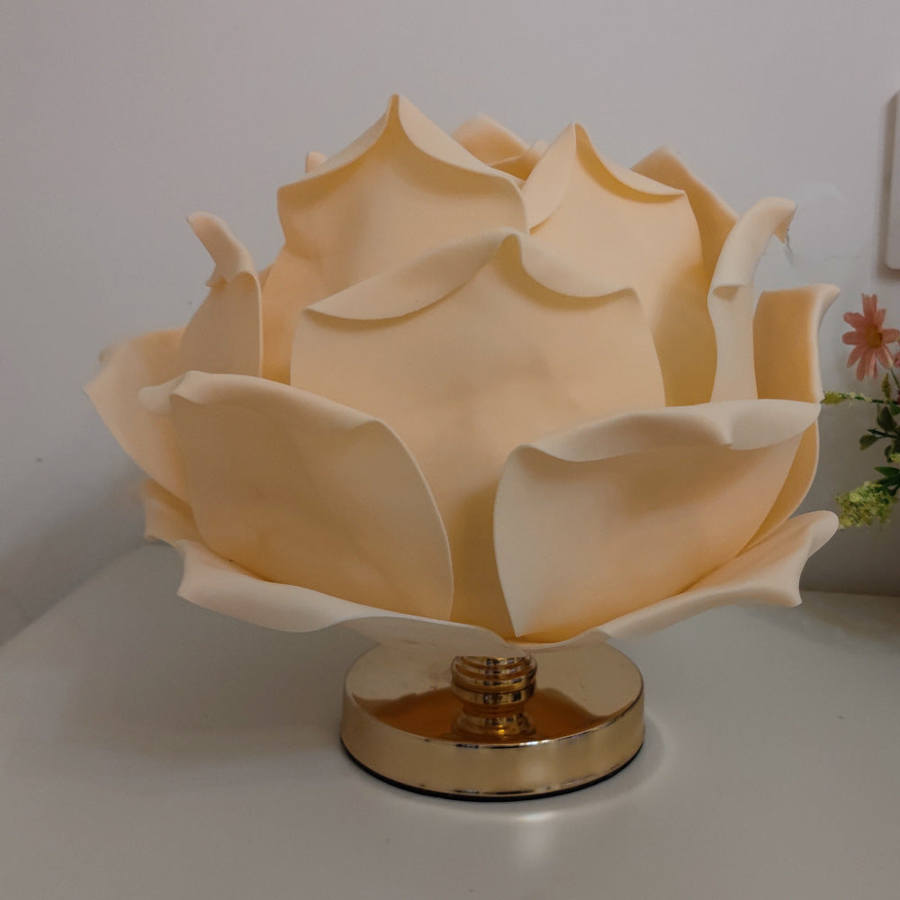 Creative Large Rose Flower Lamp Lotus Lamp for Girl's Bedroom, Romantic Atmosphere Wedding Decoration Bedside Table Lamp
