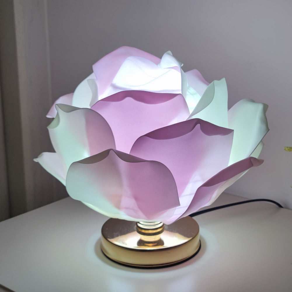 Creative Large Rose Flower Lamp Lotus Lamp for Girl's Bedroom, Romantic Atmosphere Wedding Decoration Bedside Table Lamp