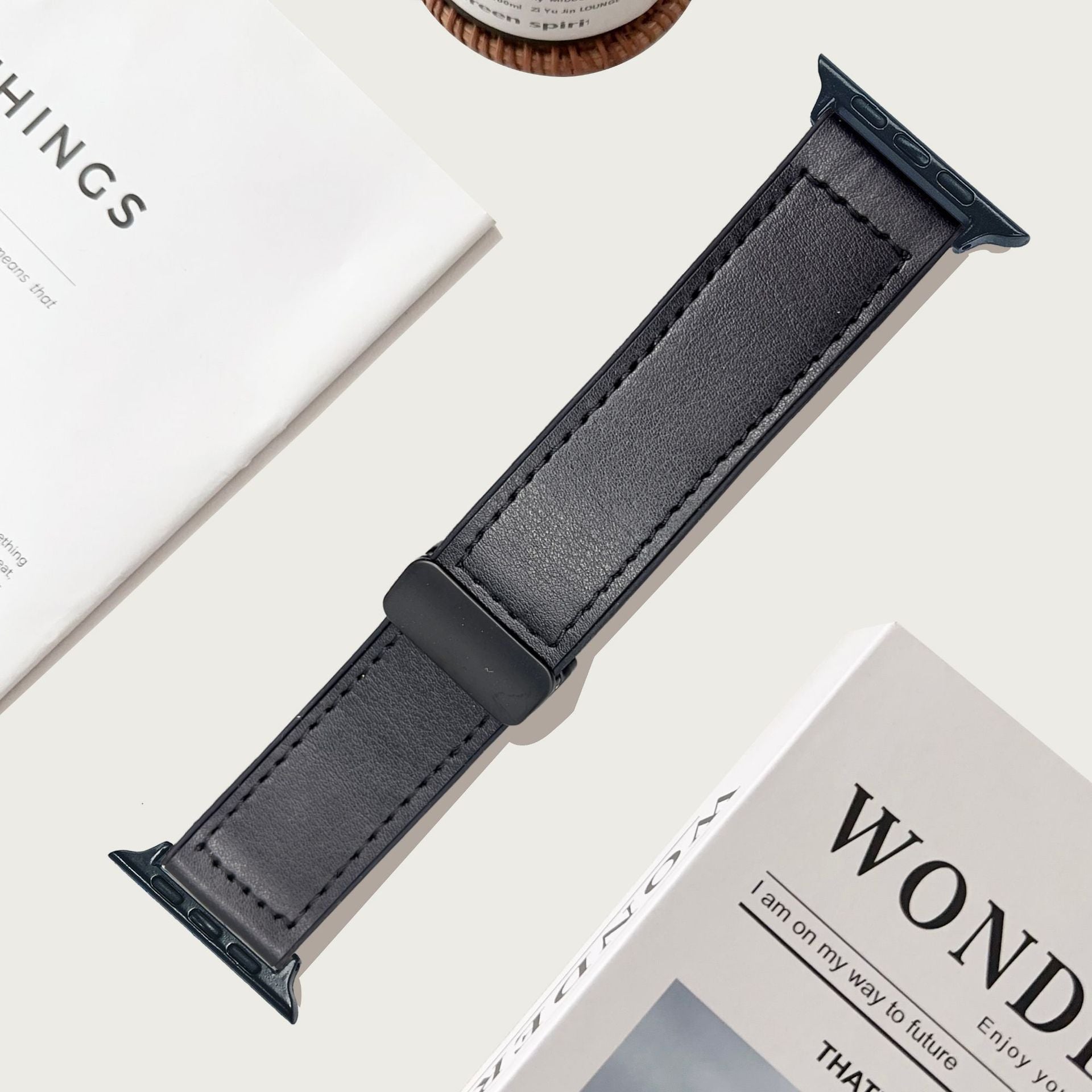 Compatible with Apple Watch 5/6/7/8/9 Ultra Magnetic Buckle Crazy Horse Texture Silicone Skin Strap