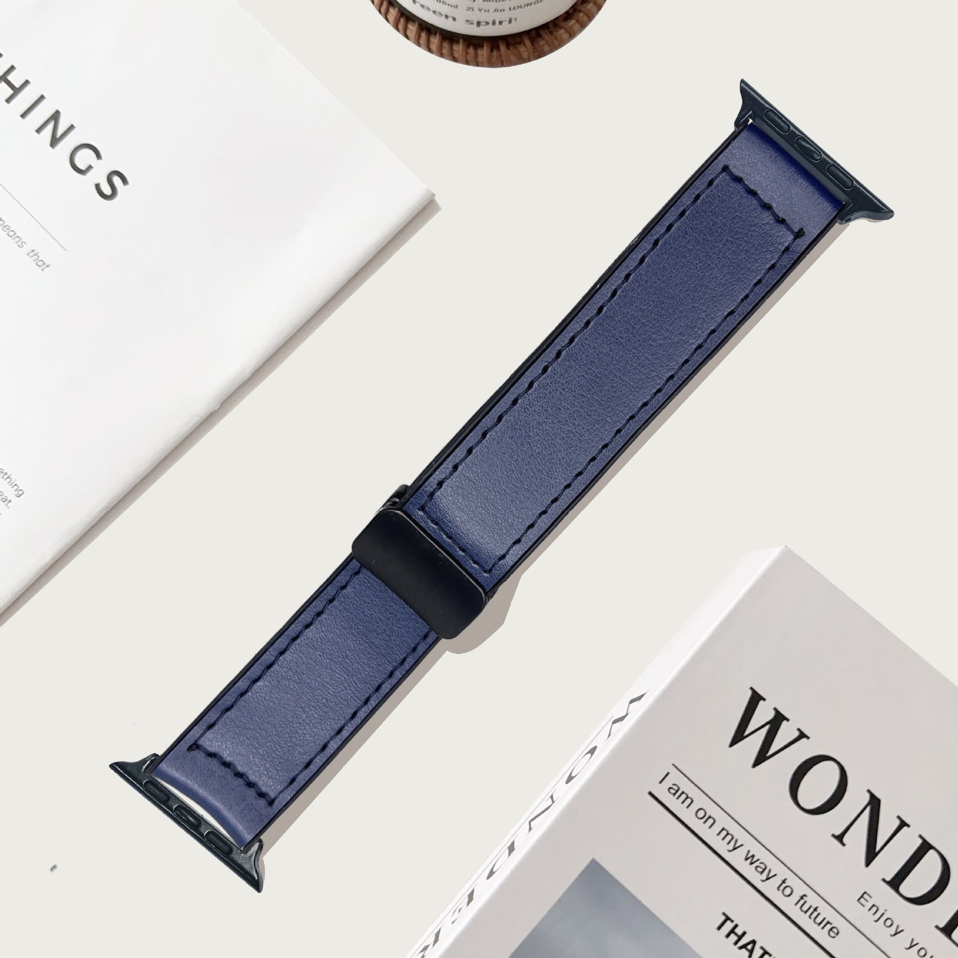 Compatible with Apple Watch 5/6/7/8/9 Ultra Magnetic Buckle Crazy Horse Texture Silicone Skin Strap