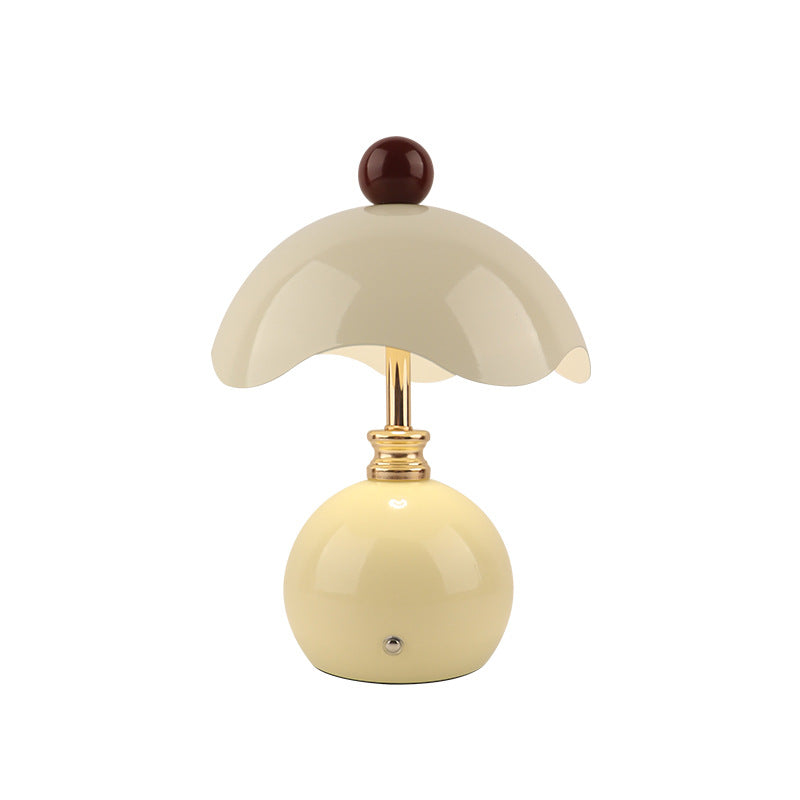 Shell-shaped Table Lamp for Bedroom, Luxury Minimalist Bedside Light, Wedding Gift, Night Light